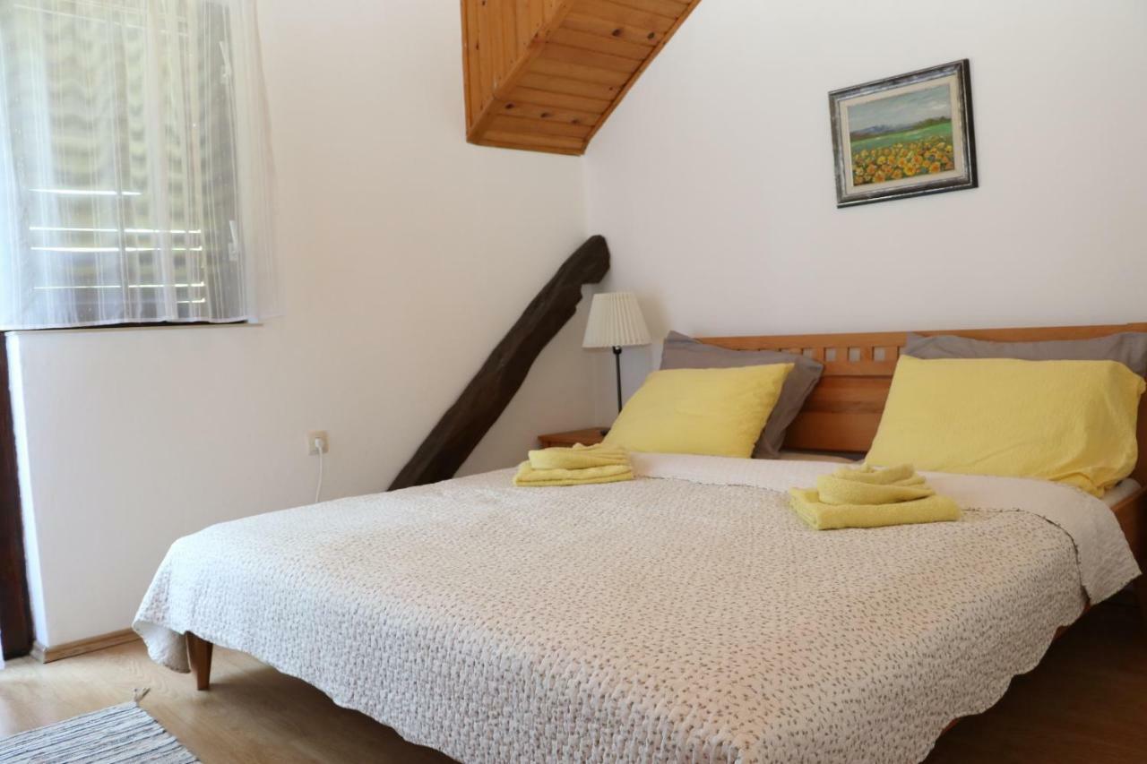 Holiday Home "Iris" Near Plitvice Lakes Rudanovac Ngoại thất bức ảnh